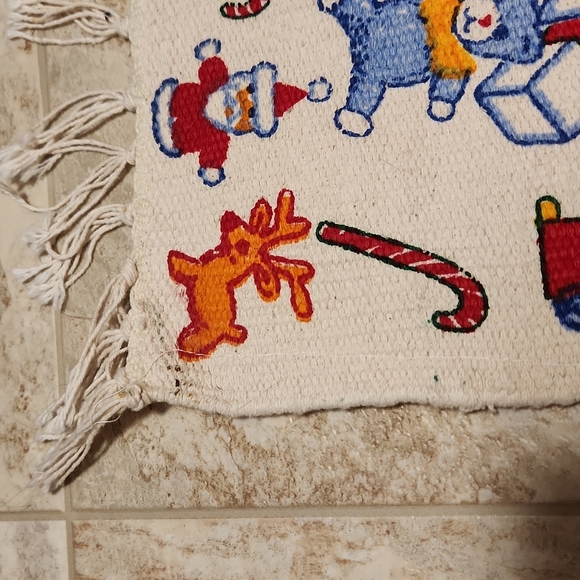 Sloane Stuart 100% cotton stencil rug or wall decor Christmas Tree design - Picture 3 of 9